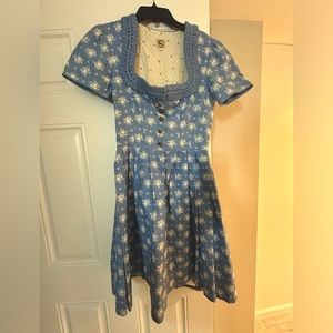 Kasper Trachten U. Dirndl